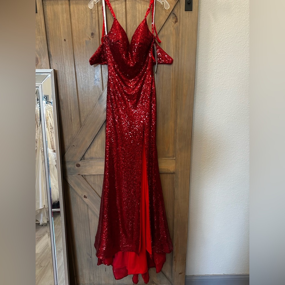 NEW Colette Mon Cheri Red Prom Dress Size 00